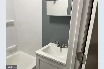 316 Sycamore Street, Camden, NJ 08103 - Photo 4