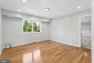 32 Country Walk, Cherry Hill, NJ 08003 - Photo 10