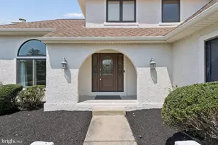 32 Country Walk, Cherry Hill, NJ 08003 - Photo 2