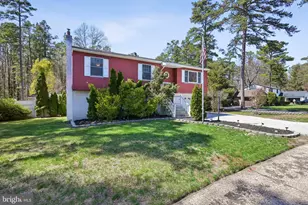 11 Fletcher Blvd, Sicklerville, NJ 08081 - Photo 2