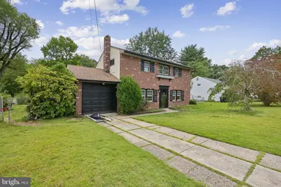 2310 S Cuthbert Drive, Lindenwold, NJ 08021 - Photo 2