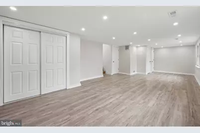 2310 S Cuthbert Drive, Lindenwold, NJ 08021 - Photo 8
