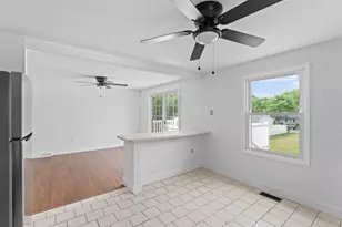 131 Sturbridge Dr, Sicklerville, NJ 08081 - Photo 14