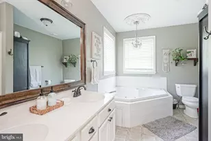 18 Fripps Old Rd, Sicklerville, NJ 08081 - Photo 36