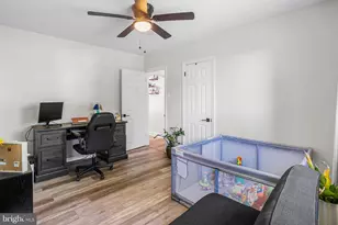 100 Bowling Green Dr, Voorhees, NJ 08043 - Photo 10
