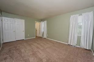 28 Cherry Cir, Gloucester Township, NJ 08012 - Photo 16
