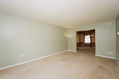 28 Cherry Circle, Gloucester Township, NJ 08012 - Photo 4
