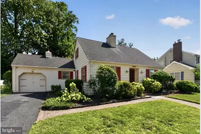 220 Hickory Lane, Haddonfield, NJ 08033 - Photo 2