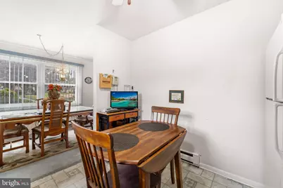 160 Elmtowne Boulevard, Hammonton, NJ 08037 - Photo 10