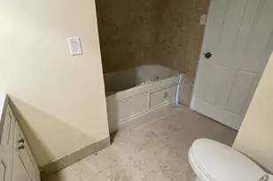 802 Salem Ct, Waterford Township, NJ 08004 - Photo 28