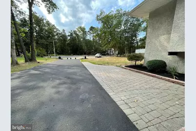802 Salem Court, Waterford Township, NJ 08004 - Photo 4