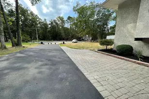 802 Salem Ct, Waterford Township, NJ 08004 - Photo 4