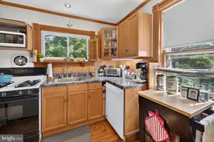 109 W Evesham Ave, Magnolia, NJ 08049 - Photo 6