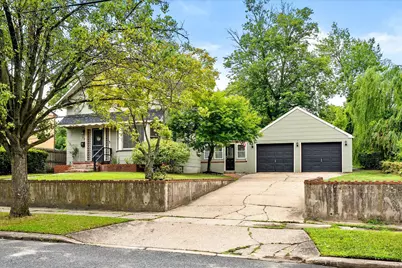 32 Lincoln Avenue, Clementon, NJ 08021 - Photo 2