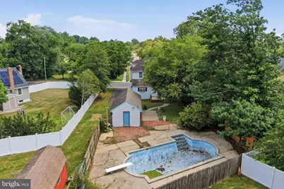 242 Trenton Avenue, Laurel Springs, NJ 08021 - Photo 4