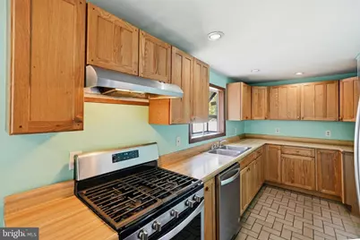 242 Trenton Avenue, Laurel Springs, NJ 08021 - Photo 12
