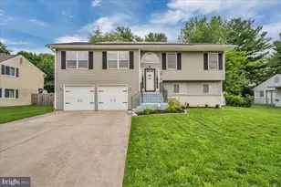 4 Piedmond Ln, Sicklerville, NJ 08081 - Photo 1