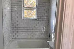 418 Pfeiffer St, Camden, NJ 08105 - Photo 6