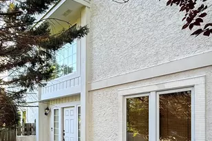 12 Thoreau Ct, Cherry Hill, NJ 08003 - Photo 2