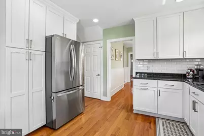 109 E Oakland Avenue, Haddon Township, NJ 08107 - Photo 14
