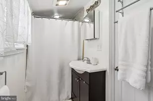 109 E Oakland Ave, Haddon Township, NJ 08107 - Photo 30