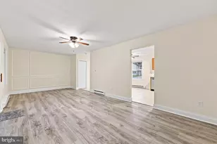 155 Hampshire Rd, Sicklerville, NJ 08081 - Photo 10