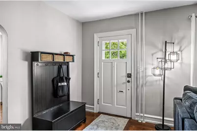 410 W Franklin Ave, Collingswood, NJ 08107 - Photo 4