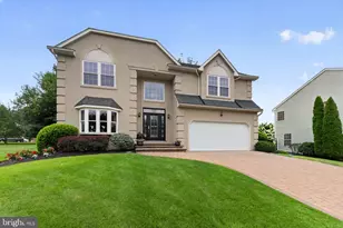 326 Newton Ct, Haddon Township, NJ 08107 - Photo 1