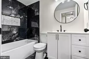 127 Villa Knoll Ct, Sicklerville, NJ 08081 - Photo 14