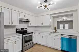 127 Villa Knoll Ct, Sicklerville, NJ 08081 - Photo 6