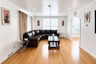 2135 Hillcrest Ave, Pennsauken, NJ 08110 - Photo 2