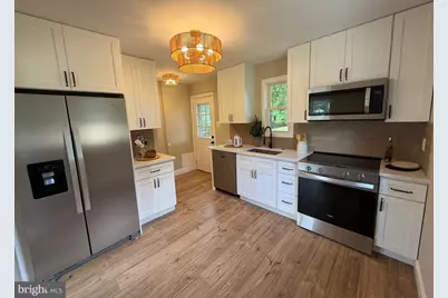 9 E Williams Avenue, Barrington, NJ 08007 - Photo 8