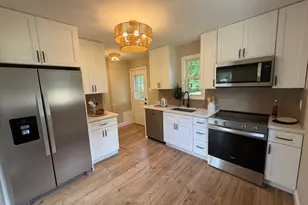 9 E Williams Ave, Barrington, NJ 08007 - Photo 8