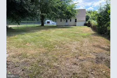 9 E Williams Avenue, Barrington, NJ 08007 - Photo 24