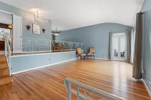 1019 Edgemoor Rd, Cherry Hill, NJ 08034 - Photo 4