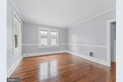 327 W Kings Highway, Audubon, NJ 08106 - Photo 6