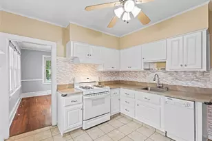 327 W Kings Hwy, Audubon, NJ 08106 - Photo 12
