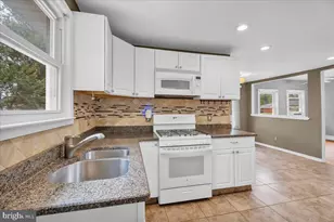1014 W Kings Hwy, Mount Ephraim, NJ 08059 - Photo 10