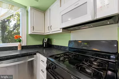 4 Steven Drive, Voorhees, NJ 08043 - Photo 12