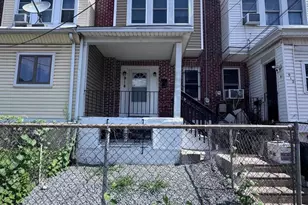 914 N 19th St, Camden, NJ 08105 - Photo 1