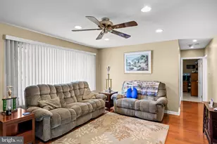 622 Pasadena Dr, Magnolia, NJ 08049 - Photo 4