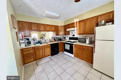 75 Pebble Lane, Gloucester Township, NJ 08012 - Photo 4