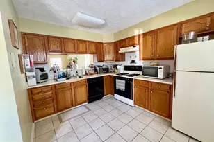 75 Pebble Ln, Gloucester Township, NJ 08012 - Photo 4