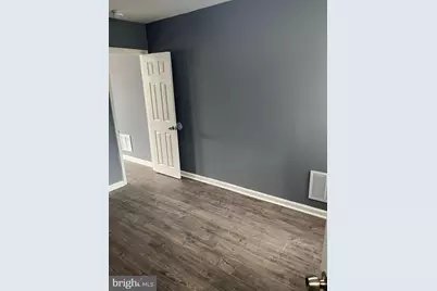 318 Powell Street, Gloucester City, NJ 08030 - Photo 18