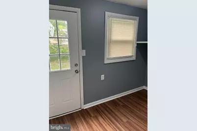 318 Powell Street, Gloucester City, NJ 08030 - Photo 8
