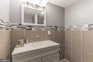 215 W Gloucester Pike, Barrington, NJ 08007 - Photo 20