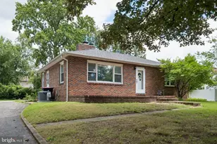515 Almonesson Rd, Gloucester Township, NJ 08012 - Photo 2