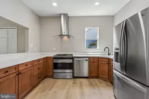 33 Country Ln, Voorhees, NJ 08043 - Photo 10