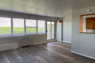 1108 Barclay Towers Pike E, Cherry Hill, NJ 08034 - Photo 4