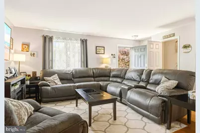 131 W Monroe Avenue W, Magnolia, NJ 08049 - Photo 4